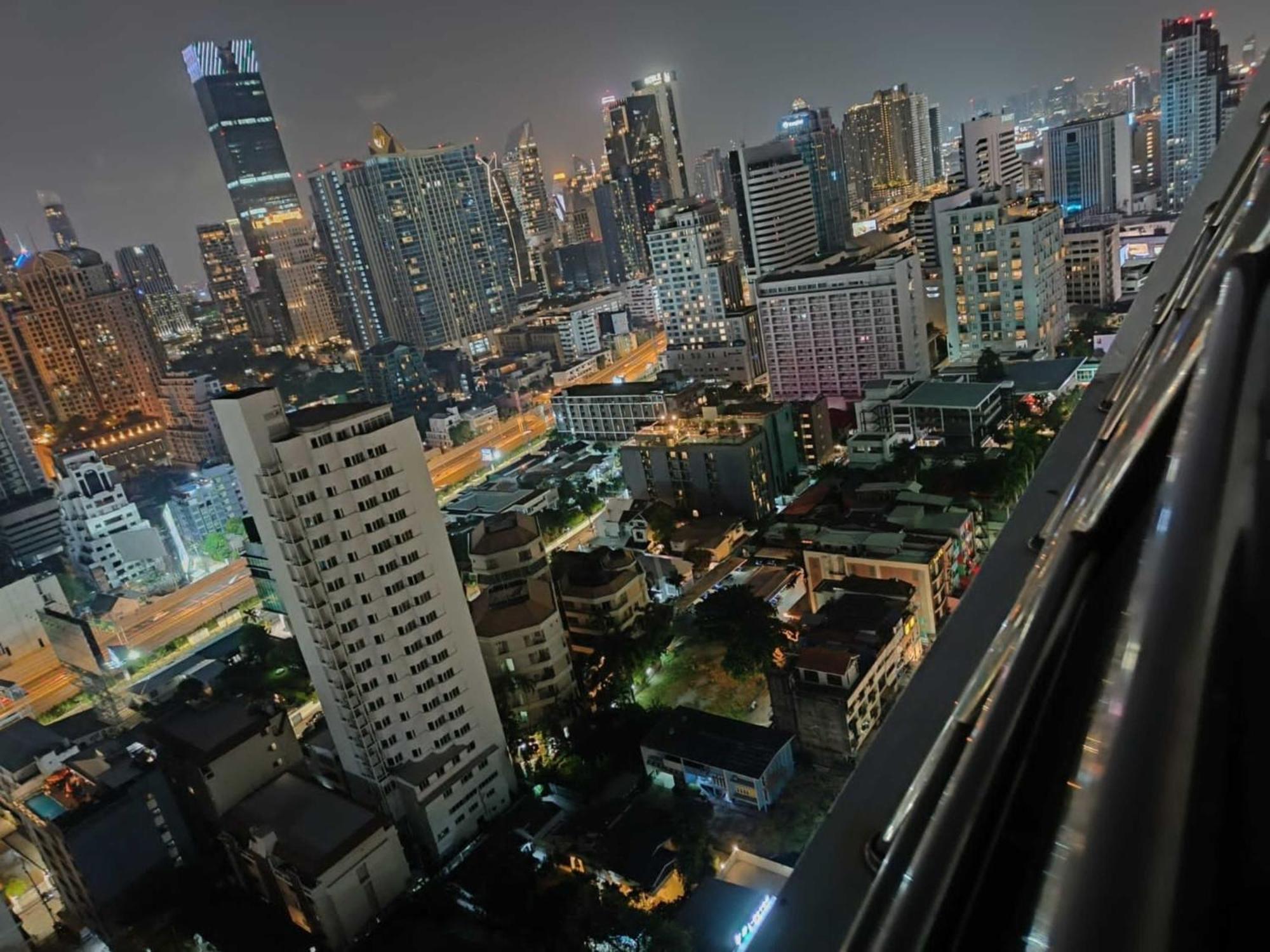 Omni Tower Sukhumvit Soi 4 Direct Apartment Bangkok Exterior photo