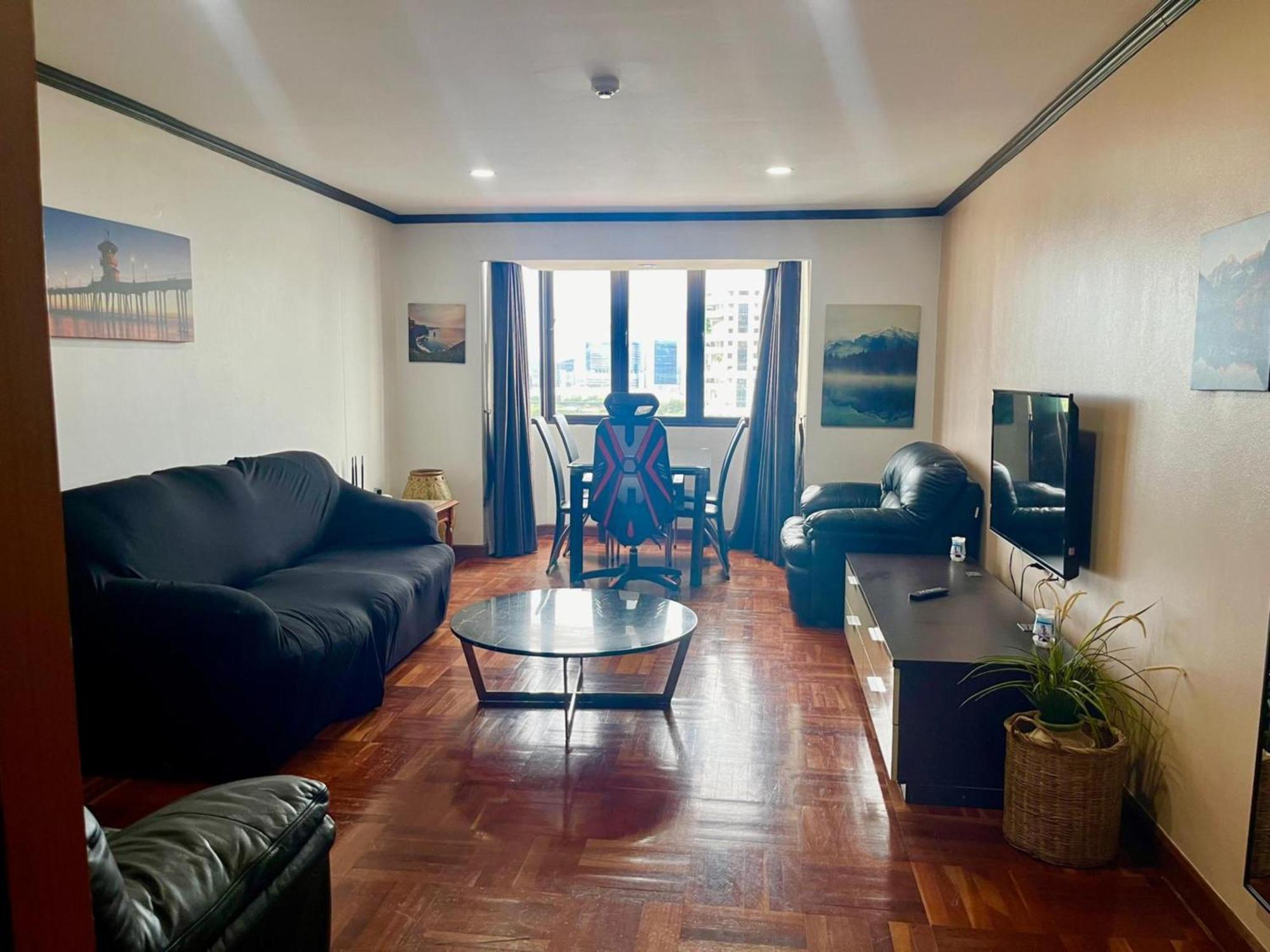 Omni Tower Sukhumvit Soi 4 Direct Apartment Bangkok Exterior photo
